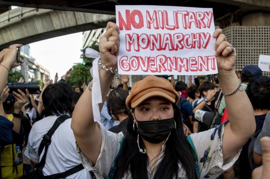 Election leaves Thai army in charge,  helped by the ‘Cambodia factor’