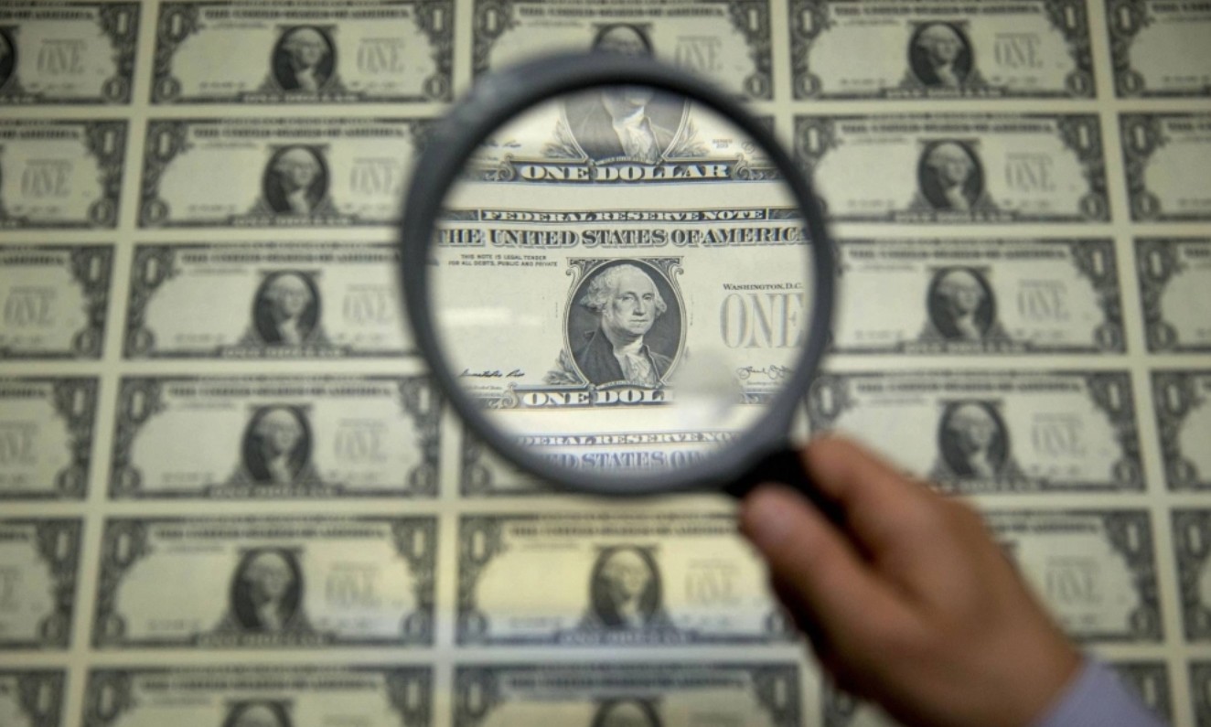 De-dollarisation – fact or fiction?