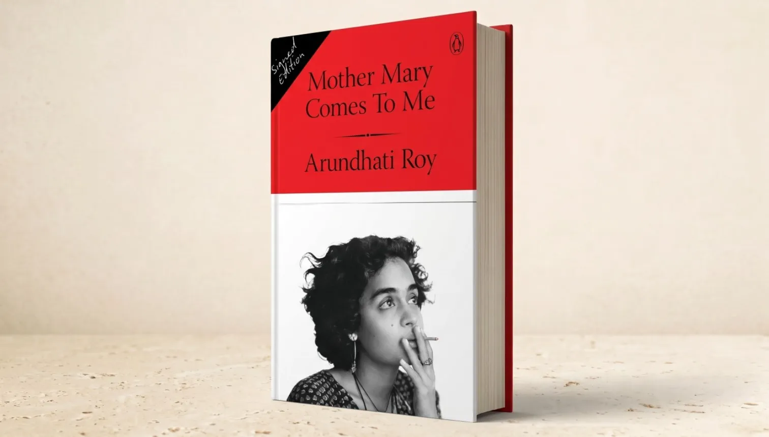 Small things, utmost   happiness and not letting it  be – the writing of Arundhati  Roy